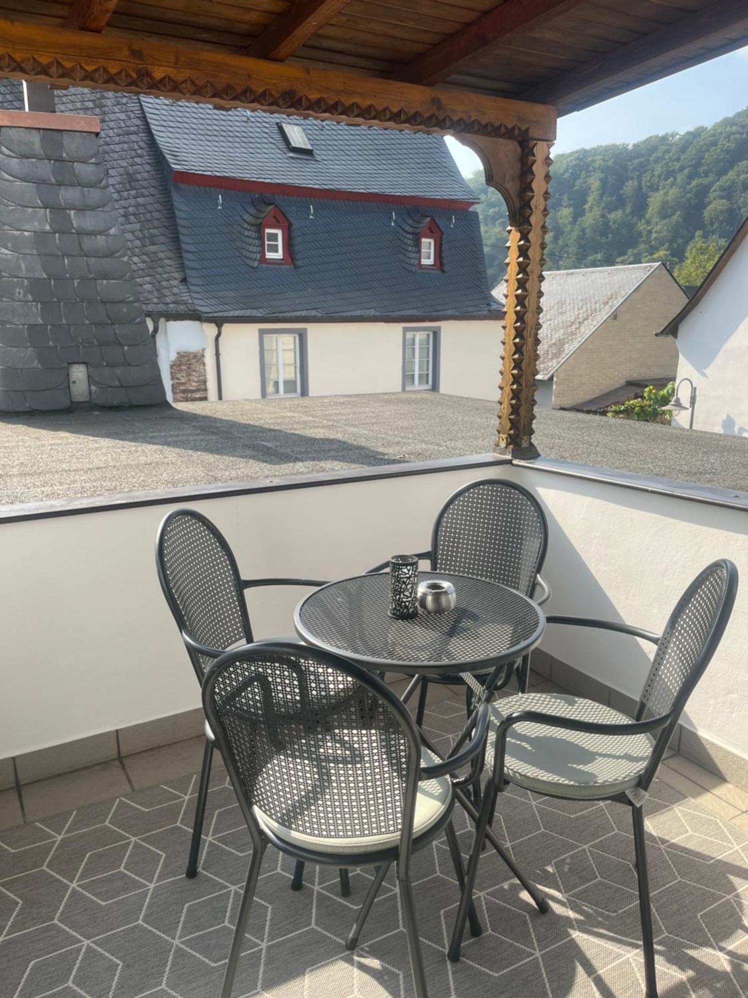Wein- Und Gaestehaus M. Bai Mesenich Exteriér fotografie