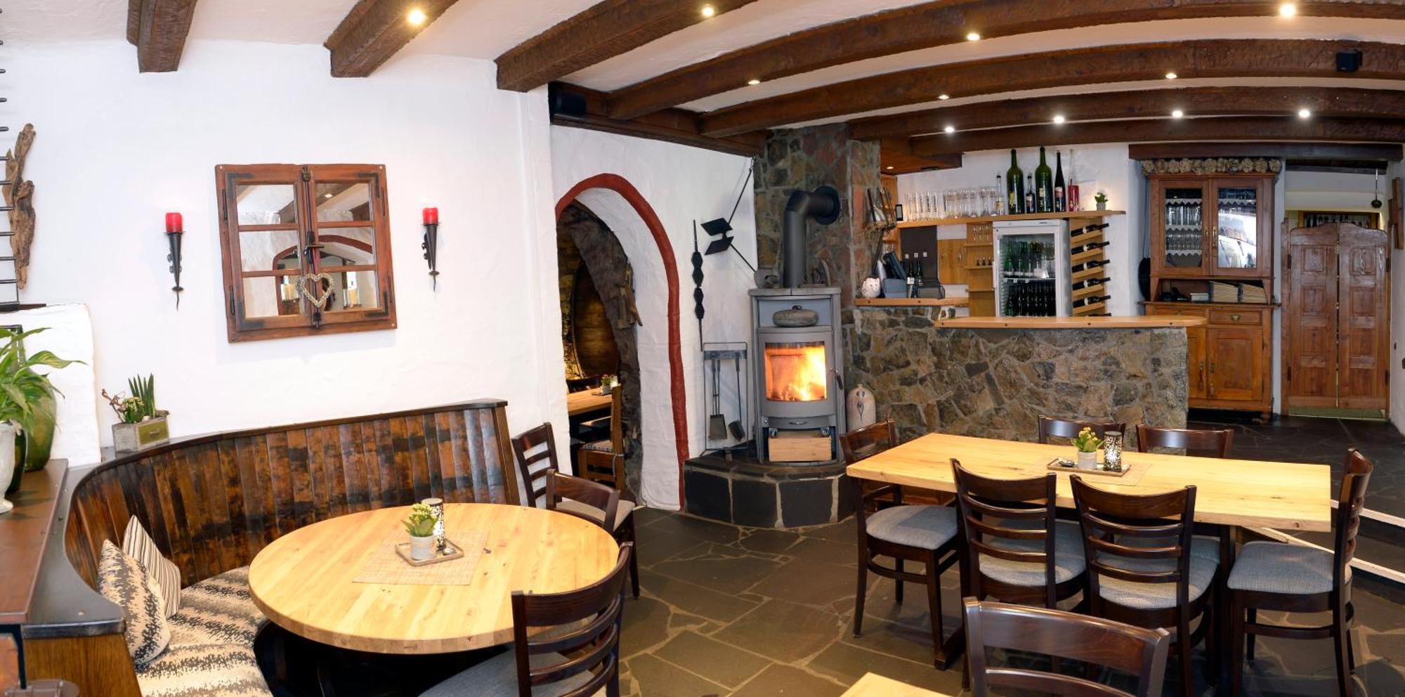 Wein- Und Gaestehaus M. Bai Mesenich Exteriér fotografie